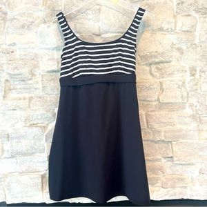 LANDS END UNDERWIRE DRESSKINI TUNIC TOP STRIPE SWIMSUIT